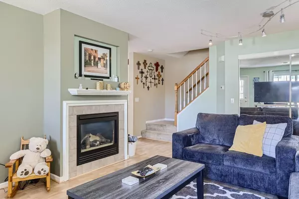 Maple Grove, MN 55311,9289 Inland LN N