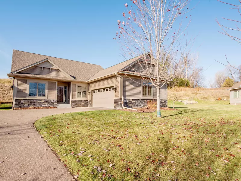 282 Brickyard DR, Chaska, MN 55318