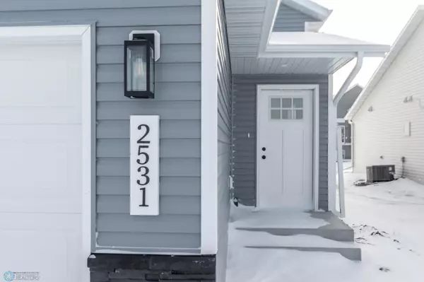 Moorhead, MN 56560,2531 37th AVE S