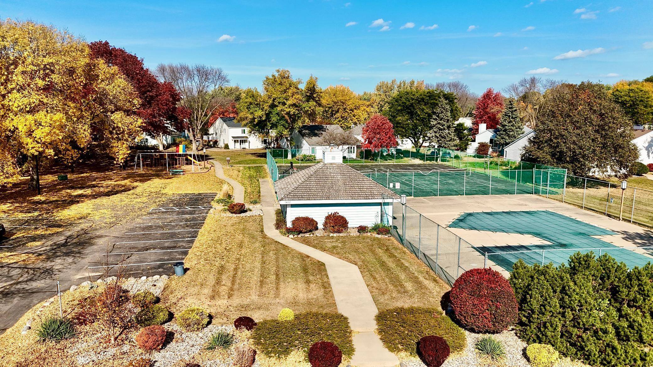 Bloomington, MN 55438,7646 Landau DR
