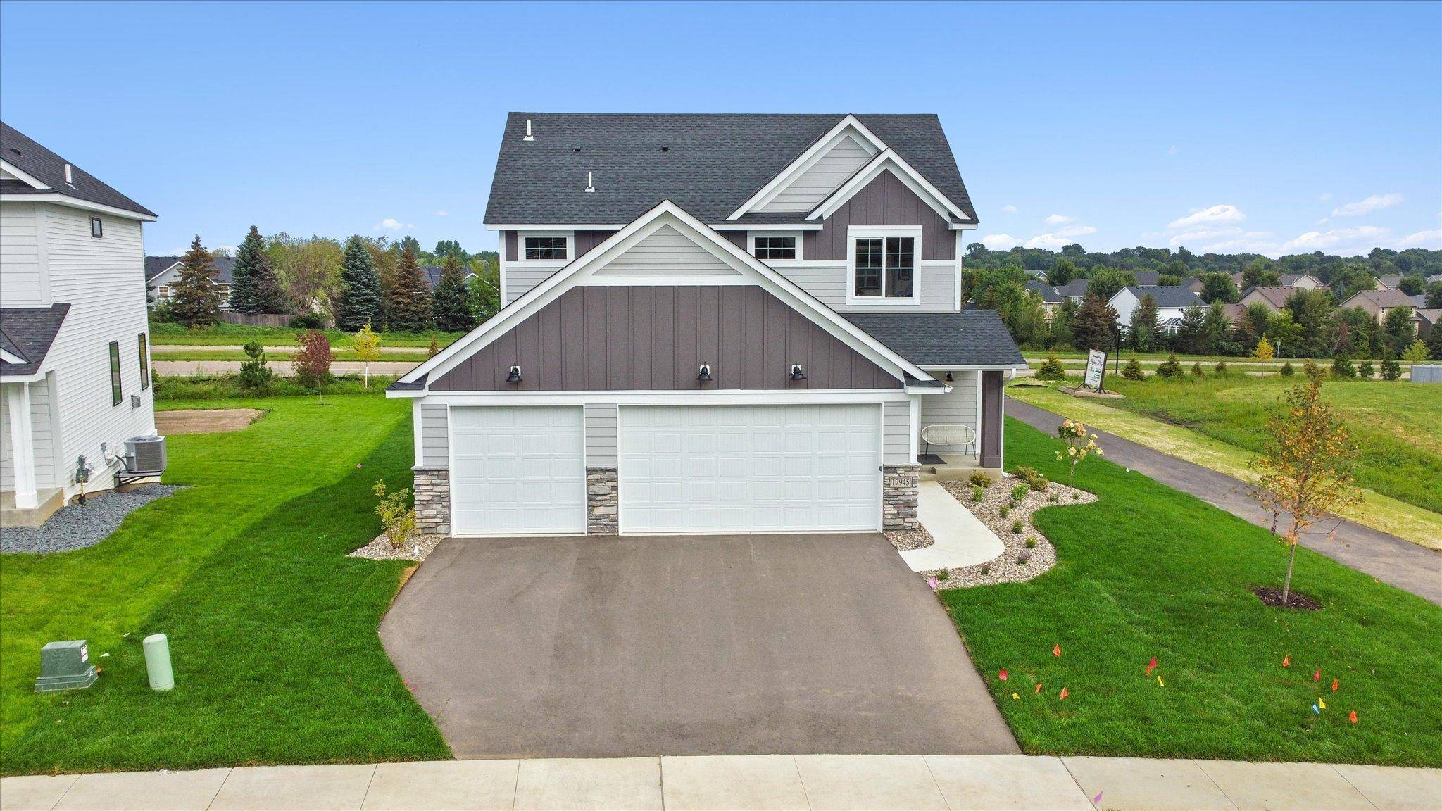 17945 Hidden Creek TRL,  Lakeville,  MN 55044