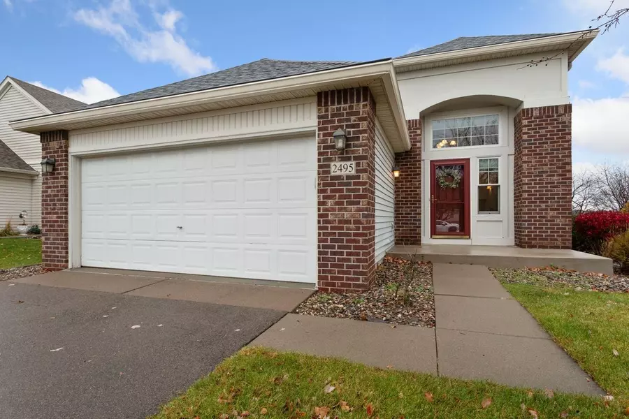 2495 Prairie Oak TRL, Woodbury, MN 55125