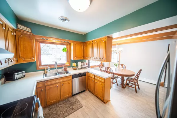 Rochester, MN 55901,3032 Knoll LN NW