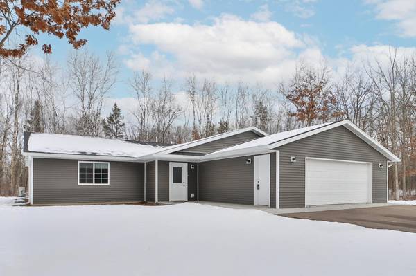 33905 Twin Oaks Loop, Motley, MN 56466