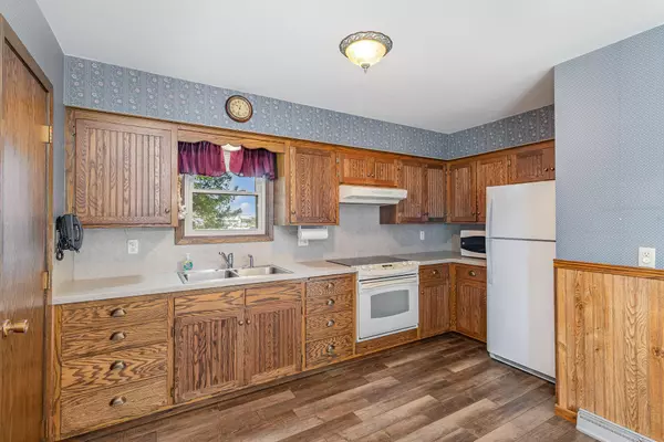 Glencoe, MN 55336,1123 Armstrong AVE N