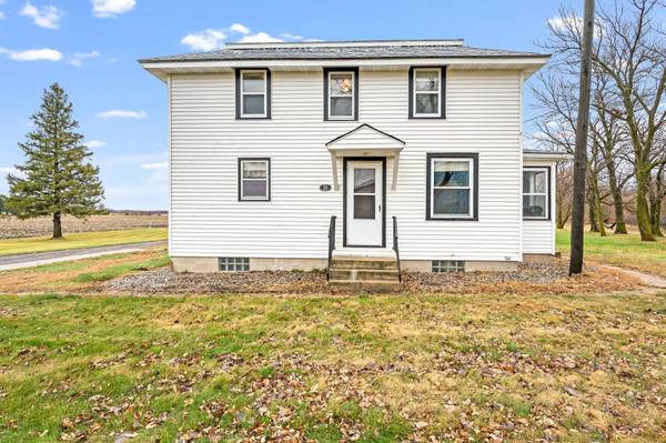 10 Howard ST,  Frost,  MN 56033