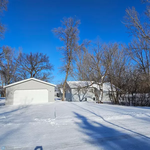 Lake Park, MN 56554,5014 5th ST