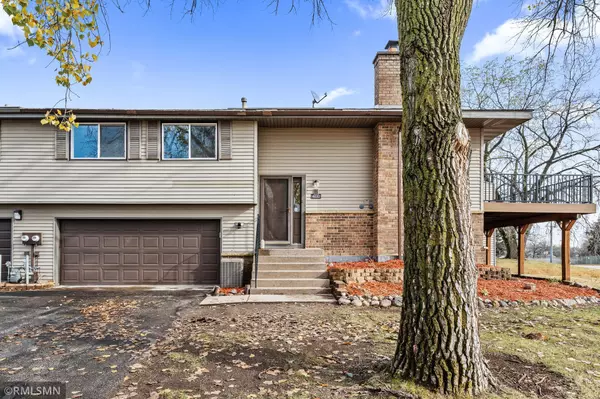 Shoreview, MN 55126,4110 Sylvia LN S