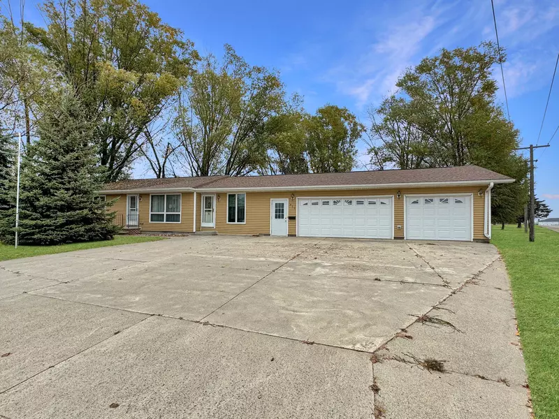 311 S Park ST, Hendricks, MN 56136