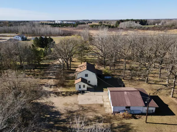 820 11th ST NW, Wadena, MN 56482