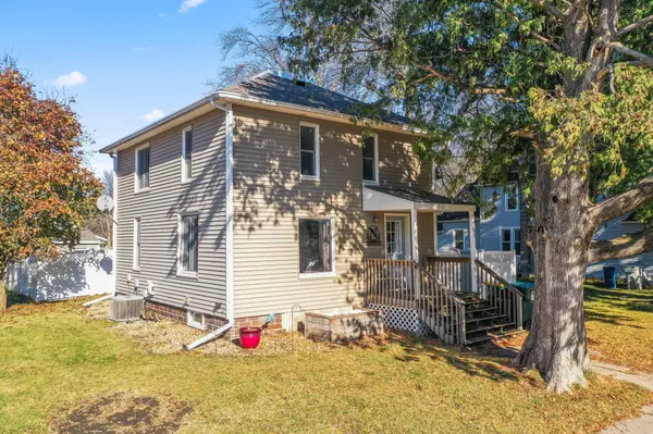 200 1st ST NE,  Hayfield,  MN 55940