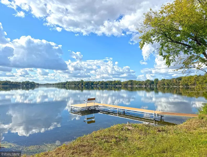 7620 Lake John DR, Annandale, MN 55302