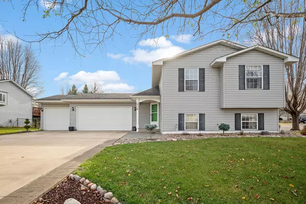 Shakopee, MN 55379,316 Bluestem AVE