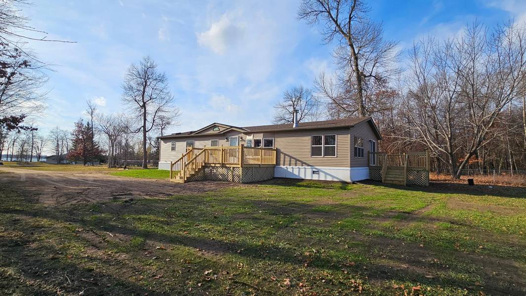 43217 Round Lake DR, Rush Lake Twp, MN 56571