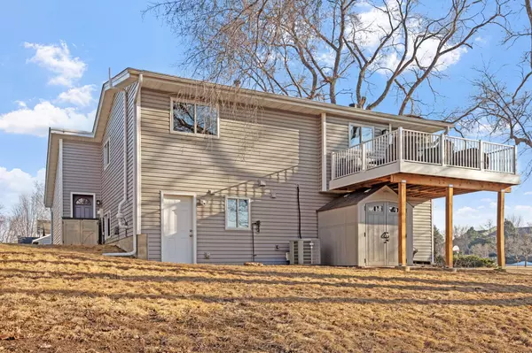 Bloomington, MN 55438,10634 Daisy CIR