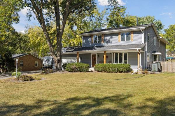 15600 Park Terrace DR, Eden Prairie, MN 55346