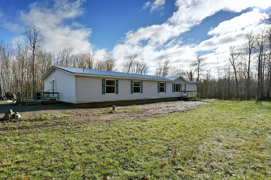 11242 S Pierce RD, Solon Springs, WI 54873