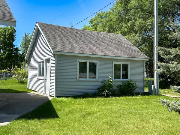 Perham, MN 56573,101 6th ST NW