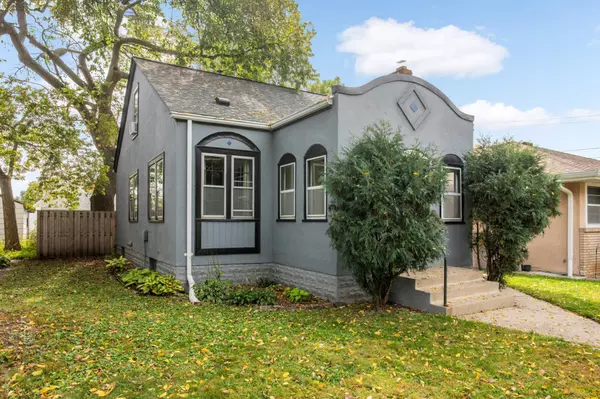 Minneapolis, MN 55406,3207 E 36th ST