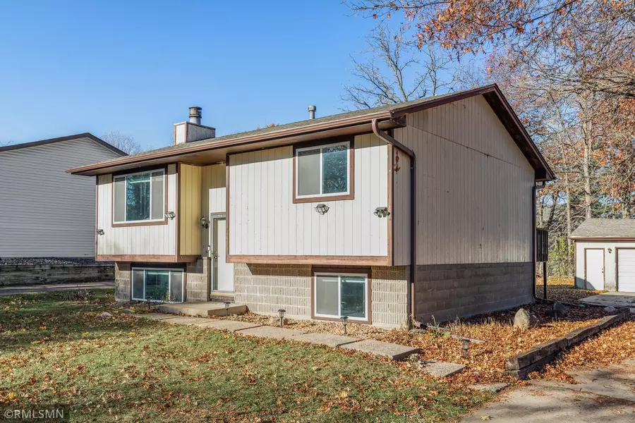 2493 Skillman AVE E, North Saint Paul, MN 55109