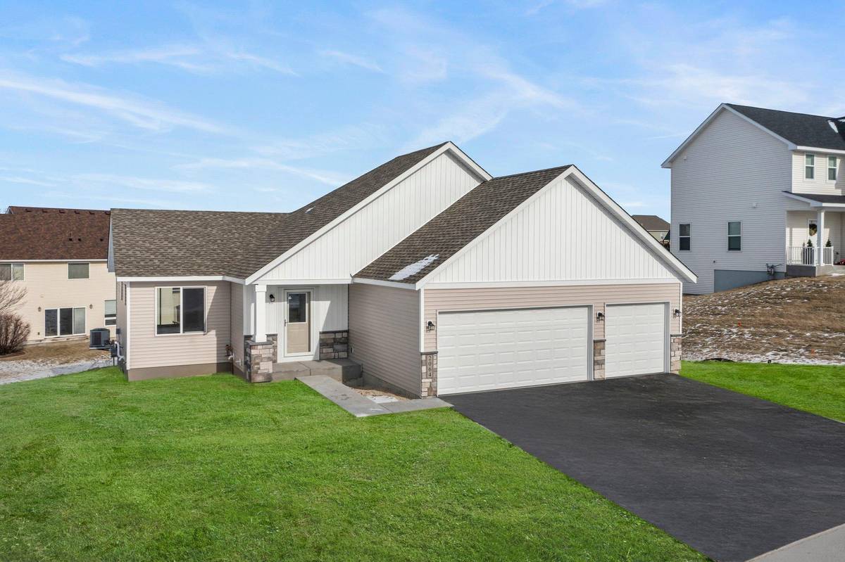 Prescott, WI 54021,2064 Pleasant Drive