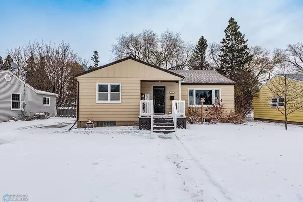 Moorhead, MN 56560,424 15th ST S