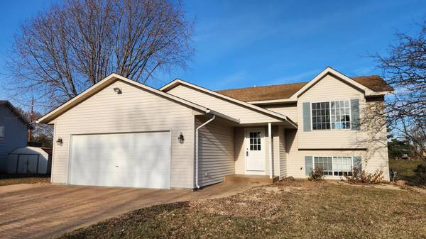 14541 Denver CT, Rosemount, MN 55068