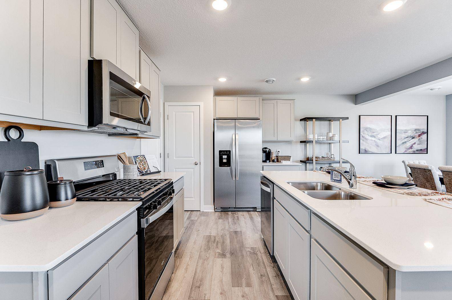 Shakopee, MN 55379,2051 Clearwater TER