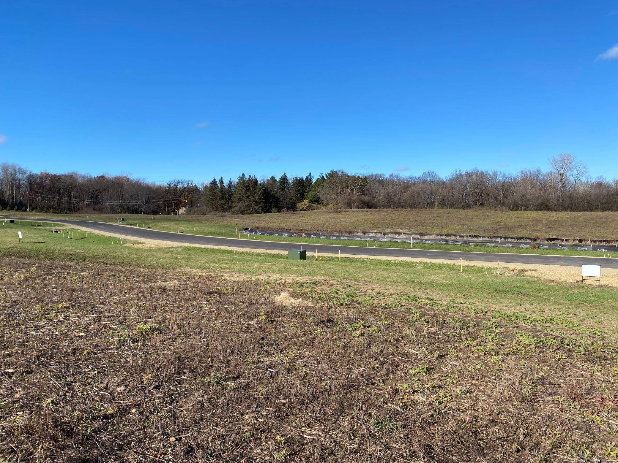 Kinnickinnic Twp, WI 54016,XXXX Red Oak Ct., Lot 5