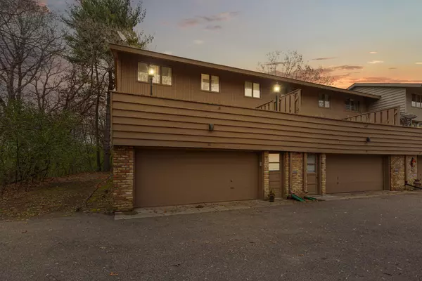 Burnsville, MN 55337,81 Walden ST