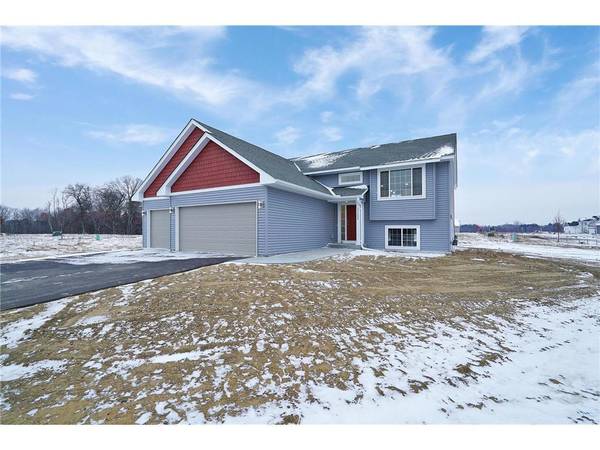 6851 376th ST, North Branch, MN 55056