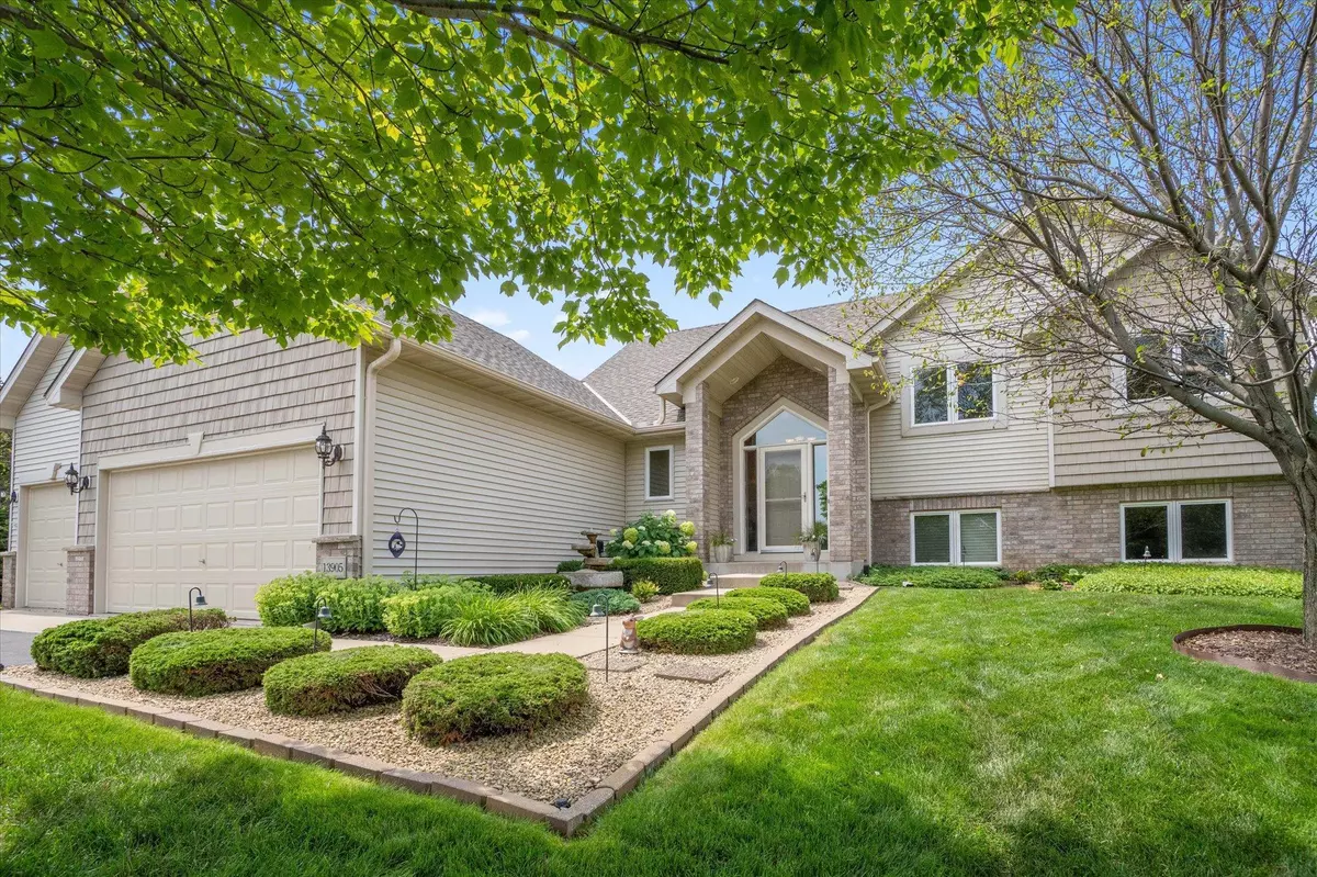 Rosemount, MN 55068,13905 Belvidere CT