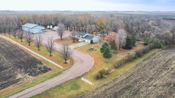 28895 State Highway 68, Wabasso, MN 56293