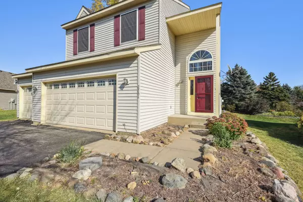 Woodbury, MN 55125,2751 Oak Ridge TRL