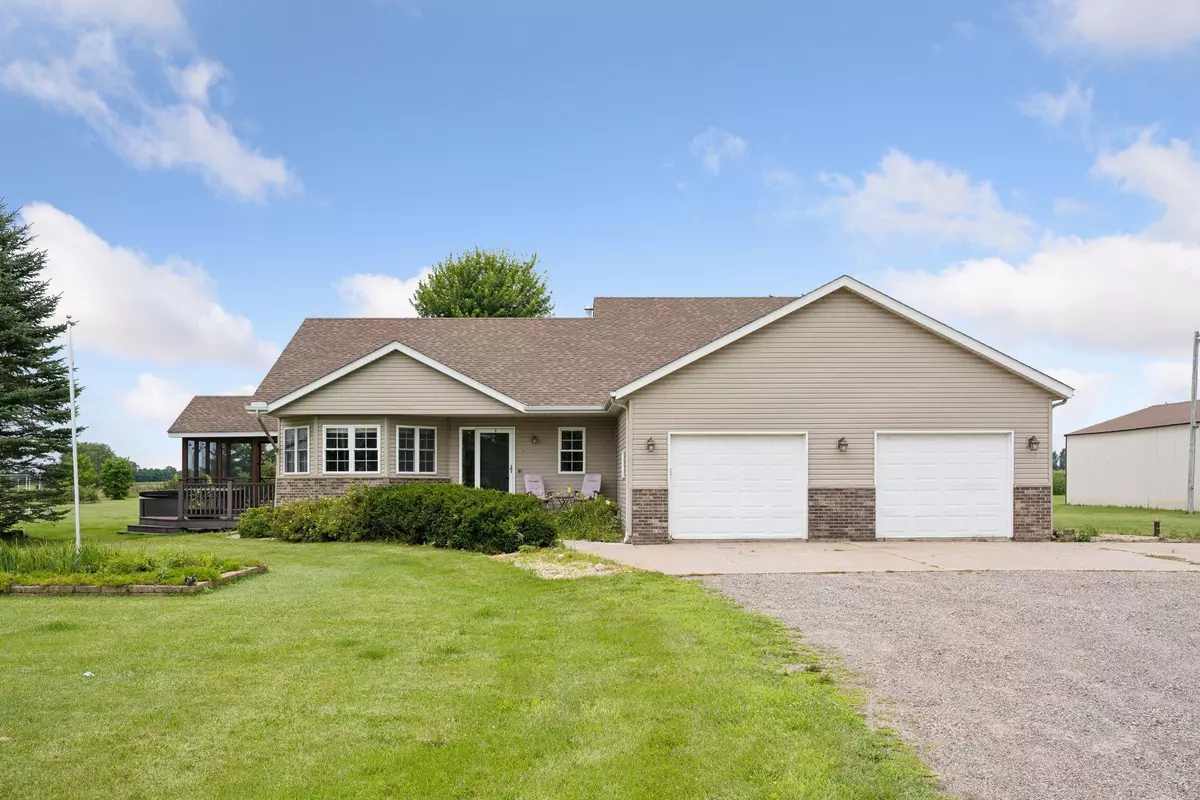 Princeton, MN 55371,8735 Dolphin RD