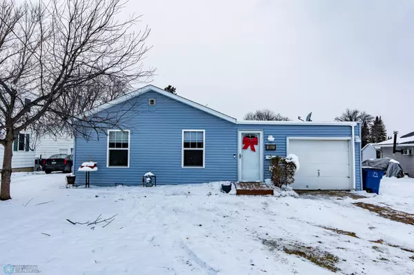 Moorhead, MN 56560,717 15th ST N