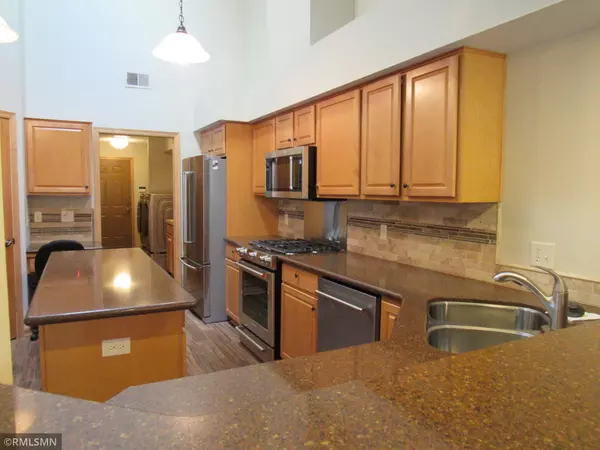 Hudson, WI 54016,121 Deerwood CT