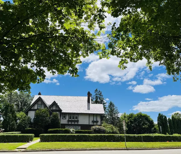Rochester, MN 55902,724 4th ST SW