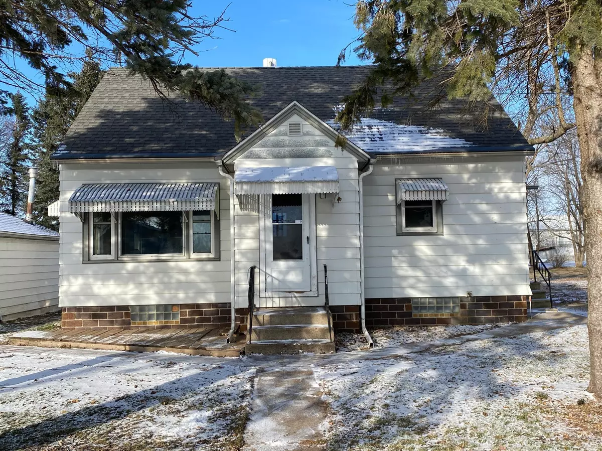 Myrtle, MN 56036,106 1st AVE