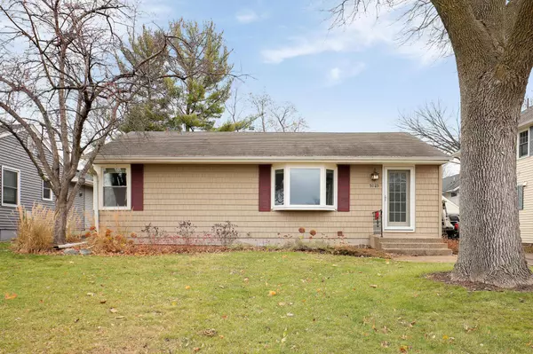 Edina, MN 55436,5025 William AVE