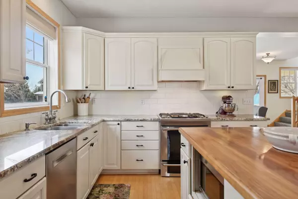 Victoria, MN 55386,1104 Prairie Rose WAY