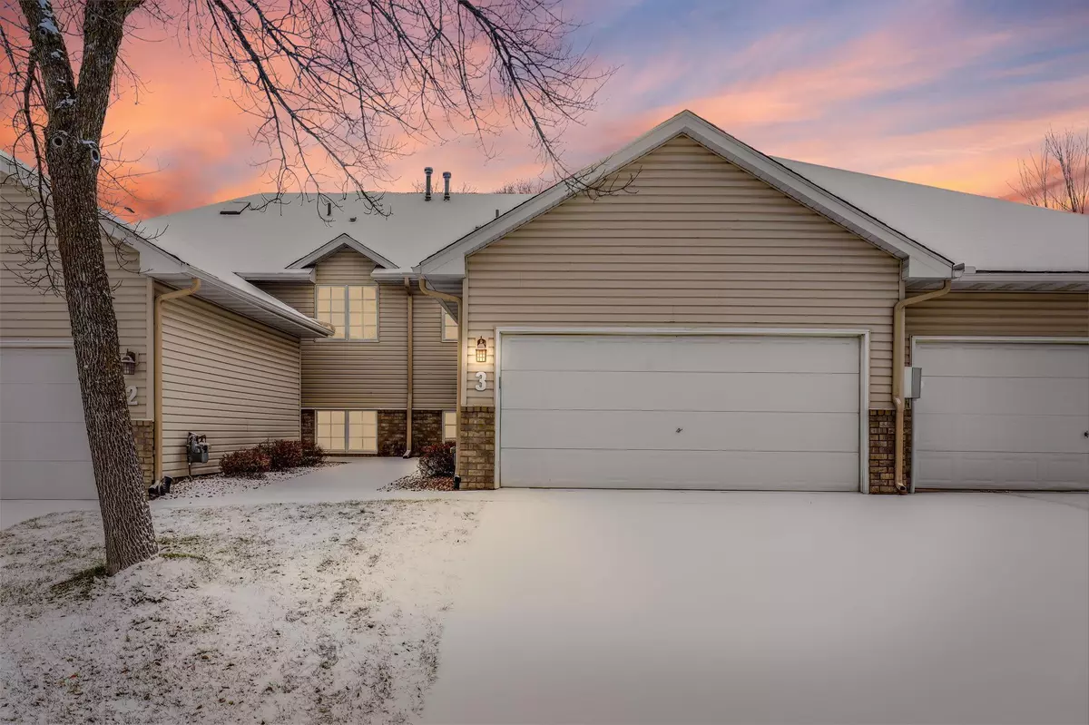 Plymouth, MN 55442,5594 Nathan LN N #3