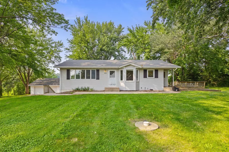 800 Arboretum BLVD, Victoria, MN 55386