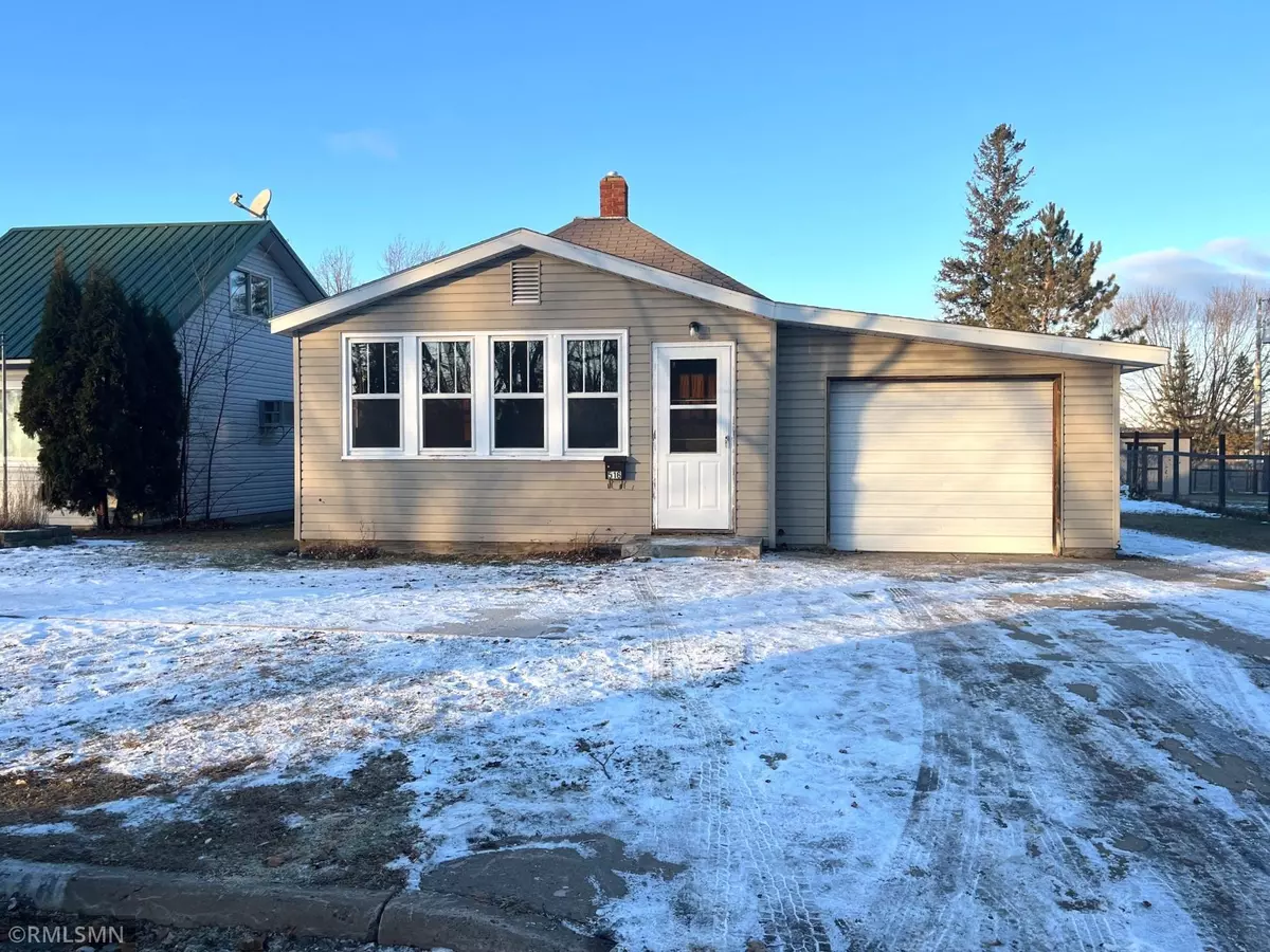 Aitkin, MN 56431,516 4th ST NW