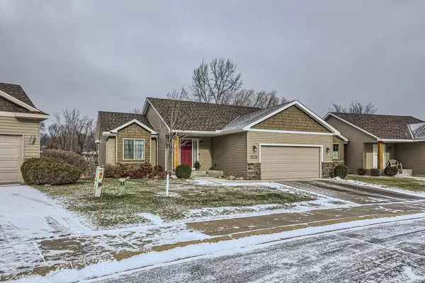 Rockford, MN 55373,6044 Iris LN