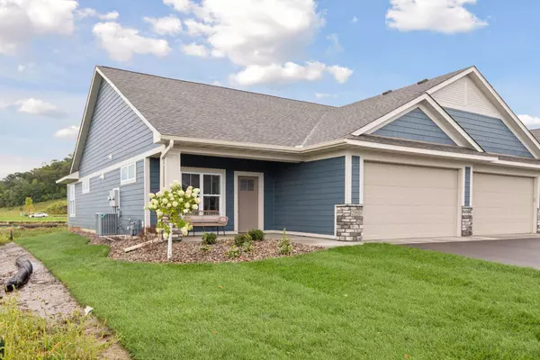 1440 Kasilof CT, River Falls, WI 54022