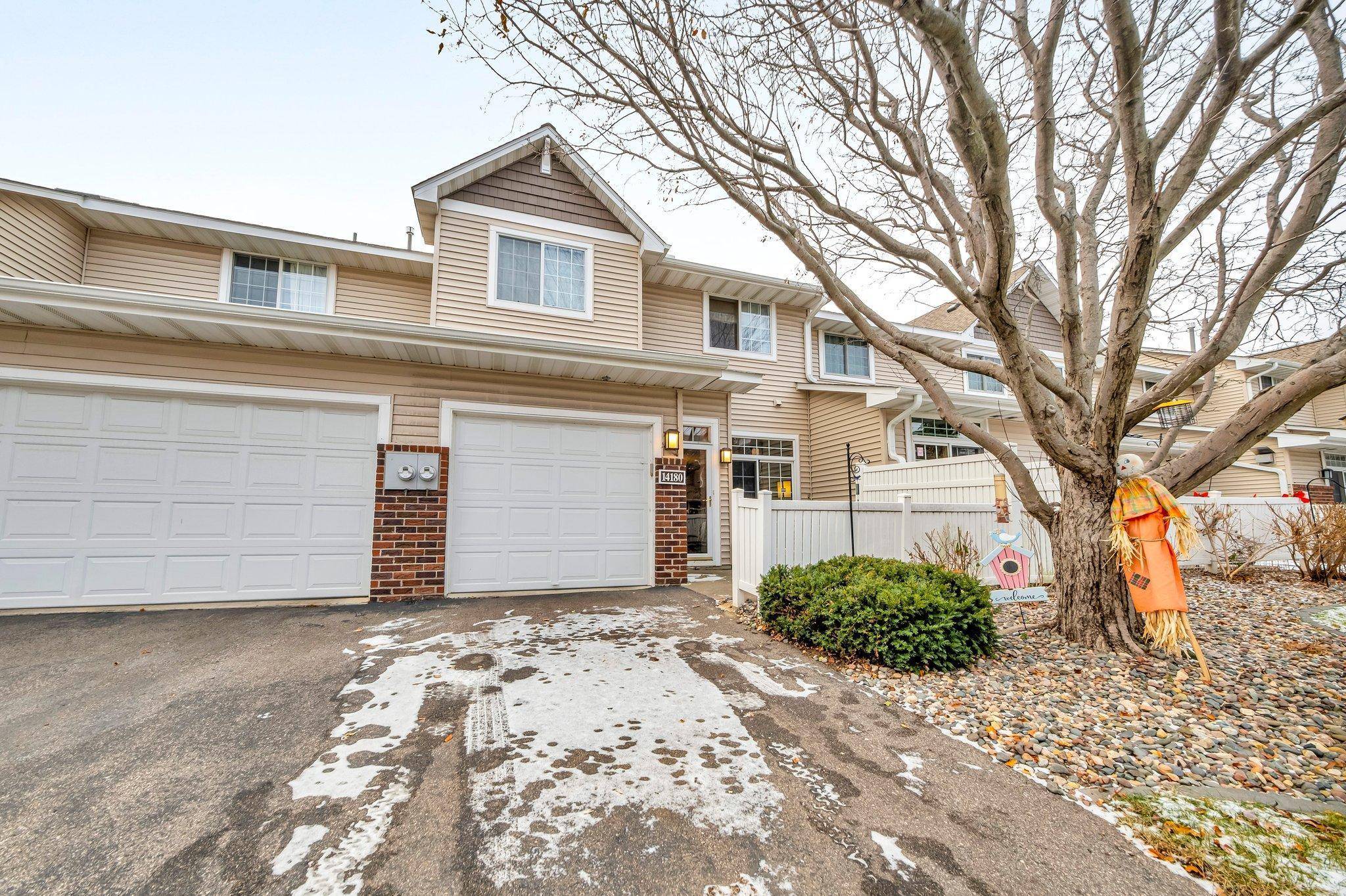 14180 Plymouth AVE #23, Burnsville, MN 55337