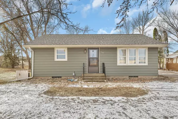 760 Hazel AVE E, Kimball, MN 55353