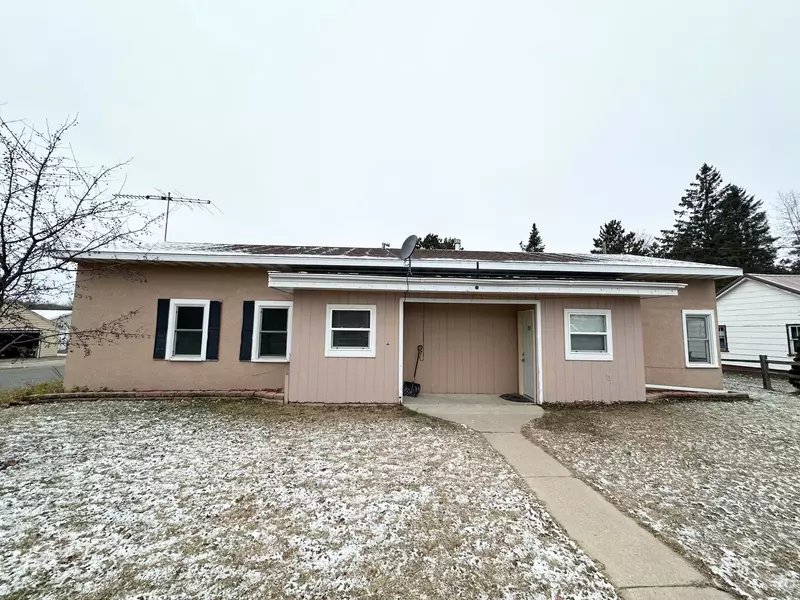 925 Union ST S, Mora, MN 55051