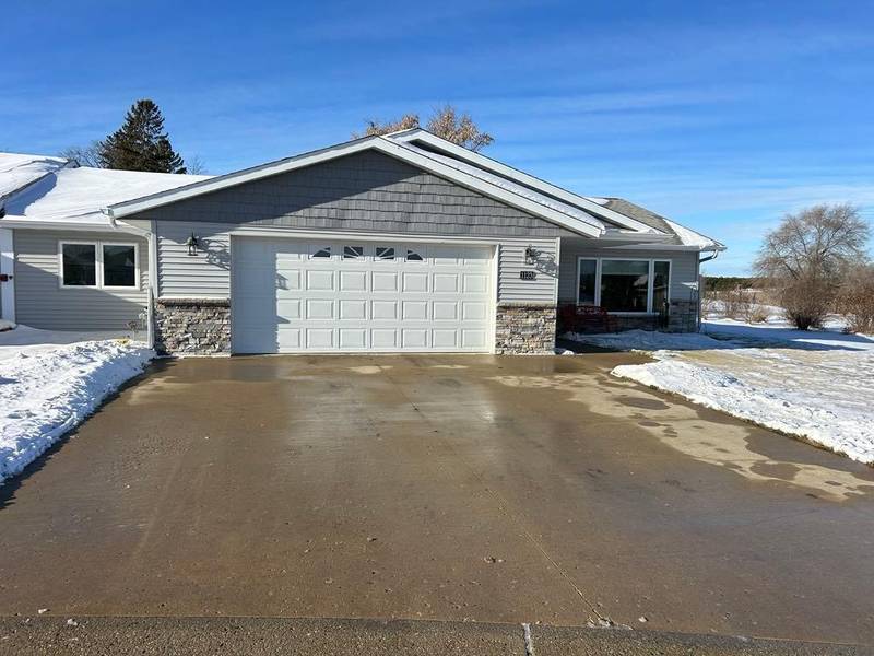 1123 Red Willow CIR, Frazee, MN 56544